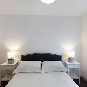 Holiday home Hidden Gem Free Parking Wi -fi Courtyard, Cheltenham